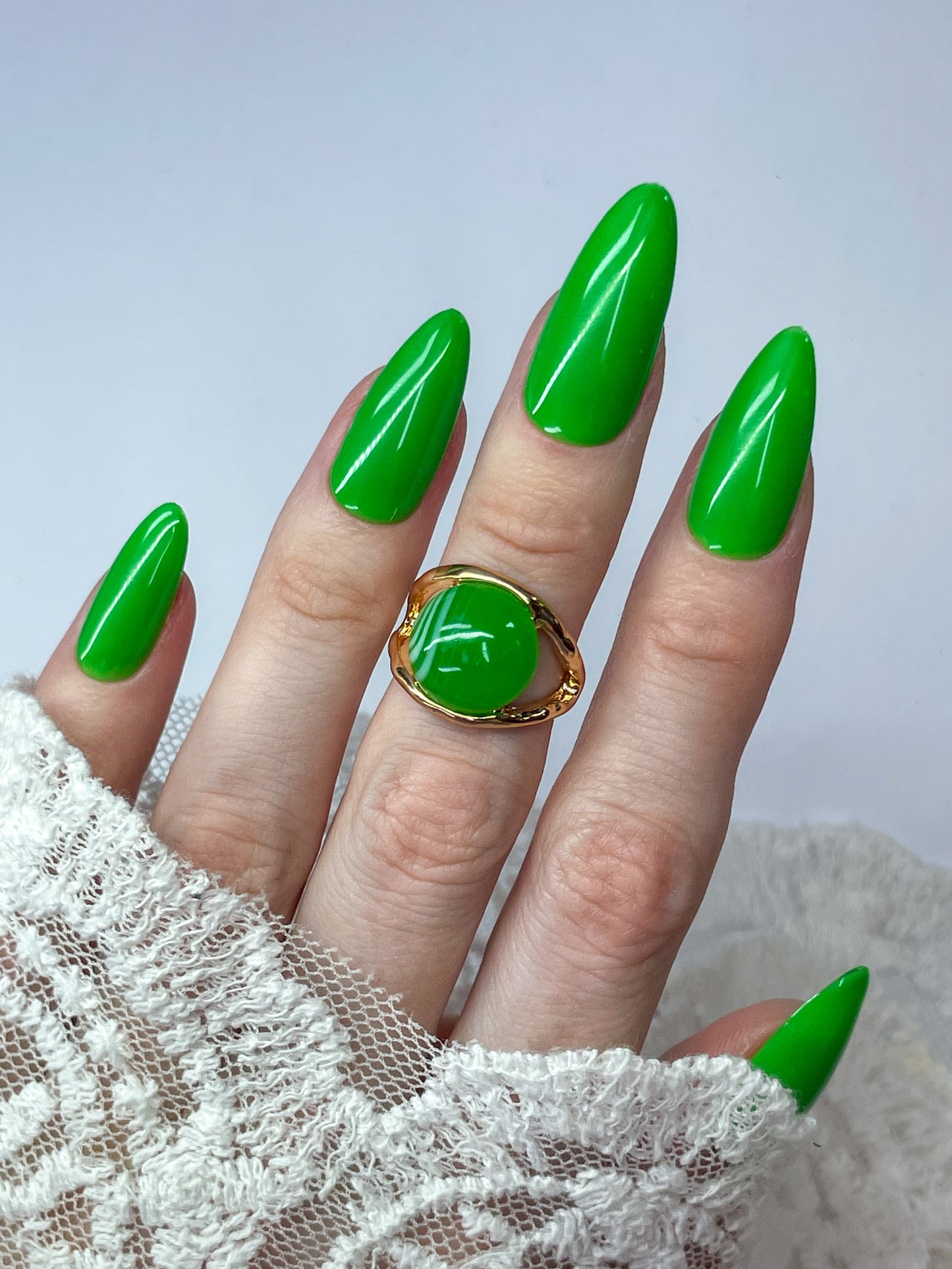 Colour Gel • 114 • Jealousy