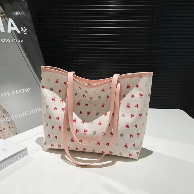 The Sweetheart Tote
