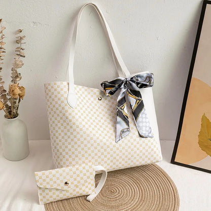 The Bow Detail Shopper